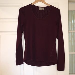 Athleta chi top dot mesh beautiful Chianti color.